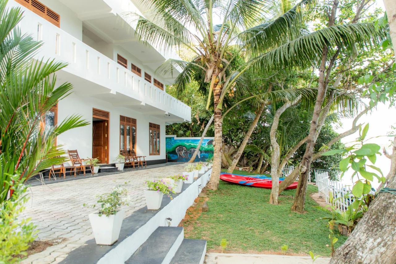 Scenery River Star Hotel Hikkaduwa Exteriér fotografie